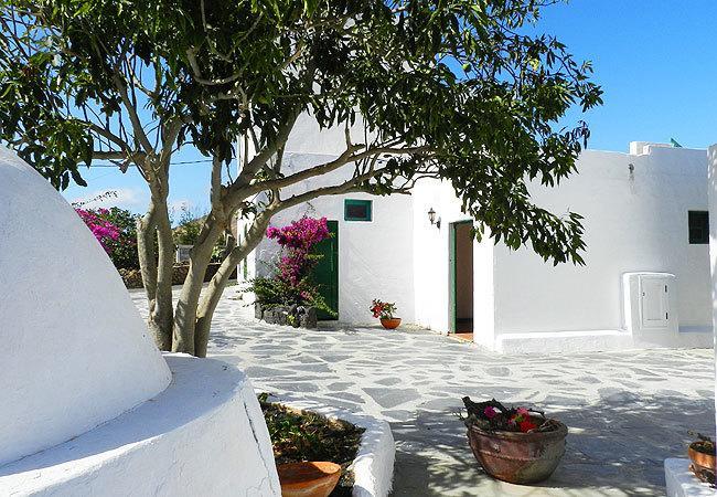 Casa Emerenciana Femes Exterior photo